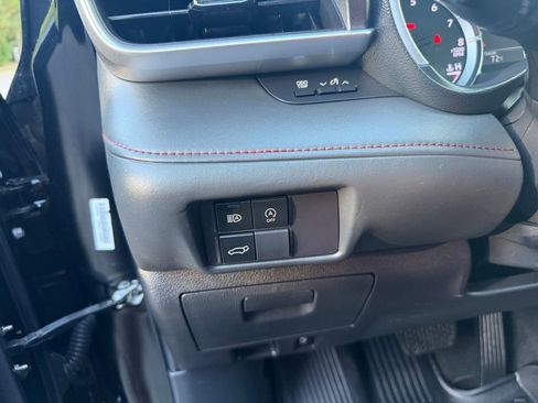 Used 2023 Toyota Highlander XSE AWD/4WD image 15