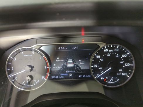 Used 2024 Nissan Rogue SV FWD image 12