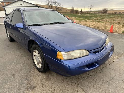 Used 1994 Ford Thunderbird LX image 7