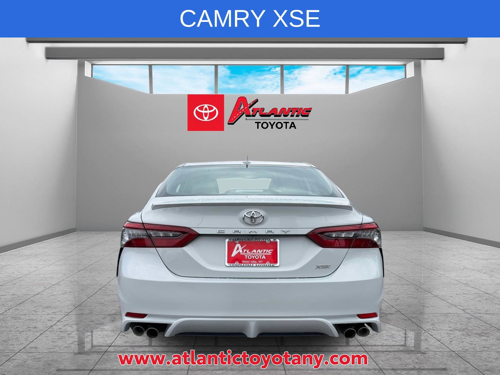 Used 2024 Toyota Camry XSE FWD image 6