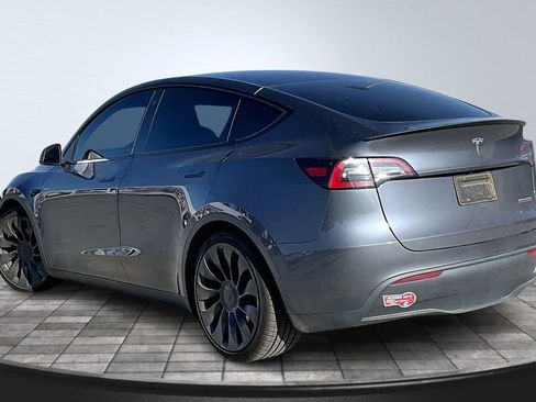 Used 2023 Tesla Model Y Performance image 21