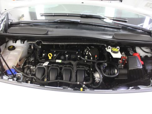 Used 2021 Ford Transit Connect XL image 31