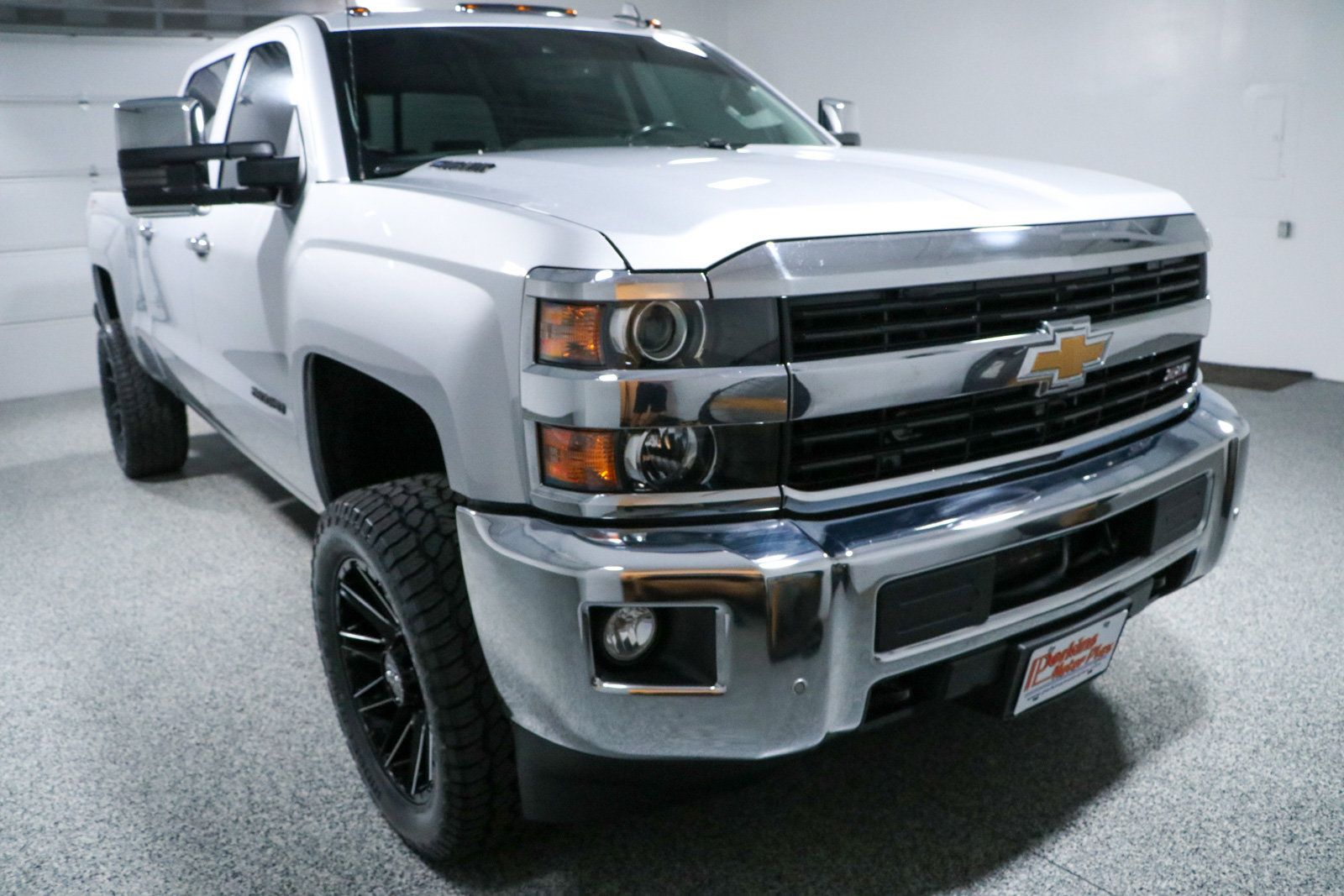 Used 2016 Chevrolet Silverado 2500 LTZ w/ Duramax Plus Package AWD/4WD image 5