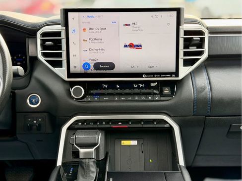 Used 2023 Toyota Tundra Platinum image 11