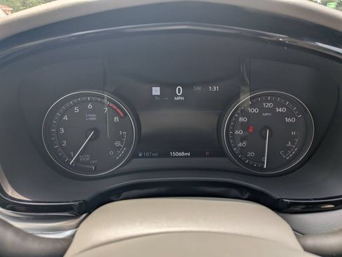 Used 2024 Cadillac XT5 Premium Luxury w/ Technology Package FWD image 22