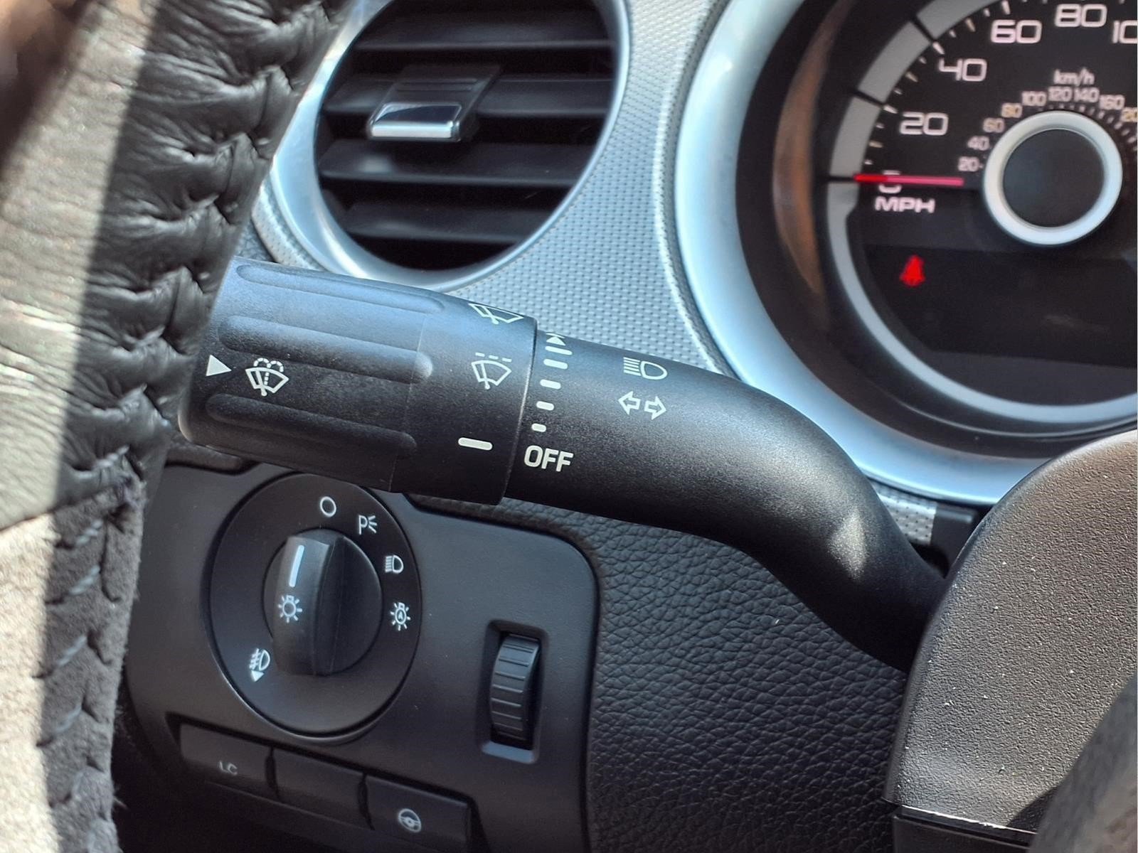 Used 2013 Ford Mustang Shelby GT500 w/ Electronics Pkg RWD image 22