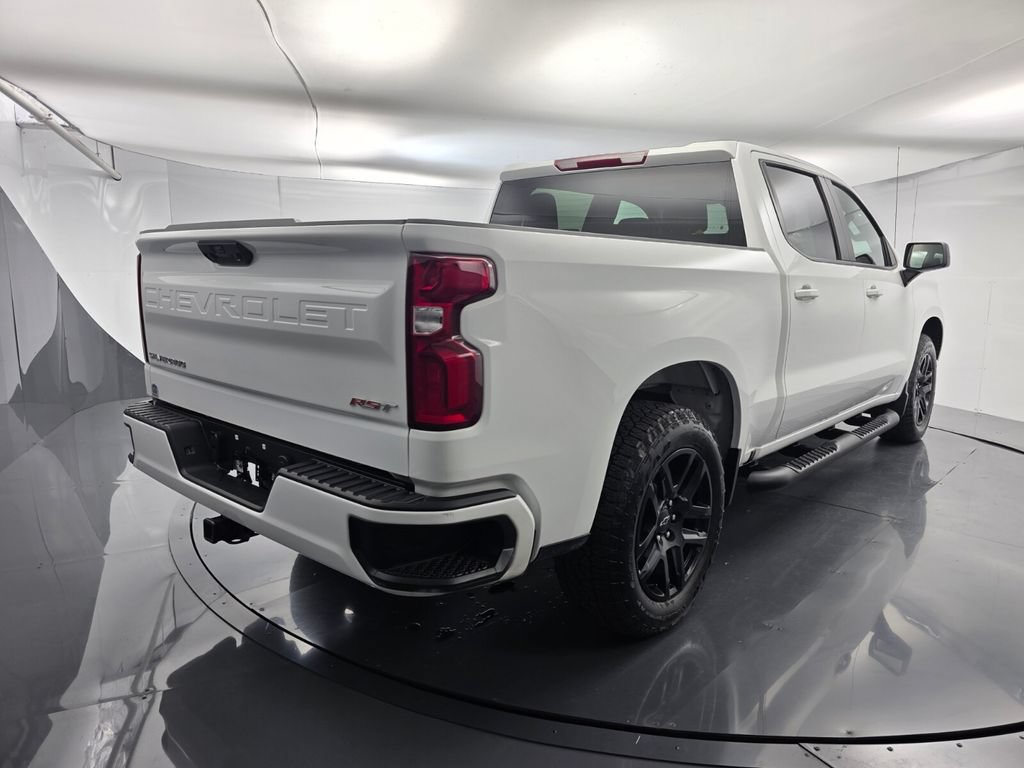 Used 2026 Chevrolet Silverado 1500 RST w/ RST Select Package RWD image 4