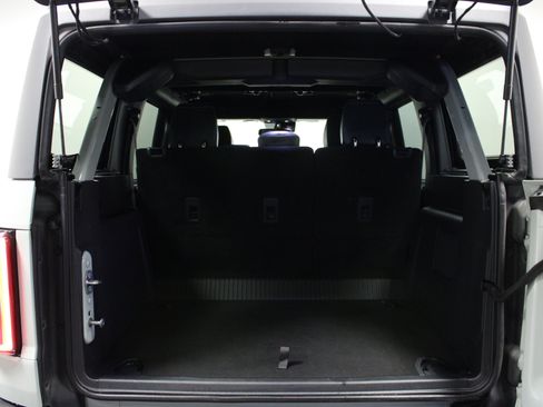 Used 2023 Ford Bronco Outer Banks AWD/4WD image 14