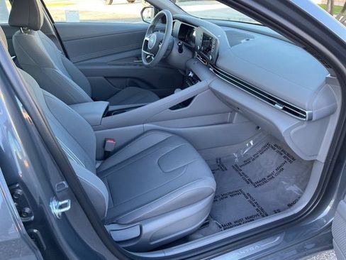 New 2026 Hyundai Elantra SEL Sport Premium image 30