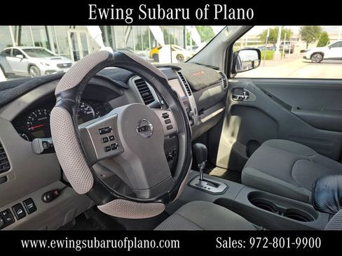 Used 2020 Nissan Frontier SV w/ SV Utility Package AWD/4WD image 5