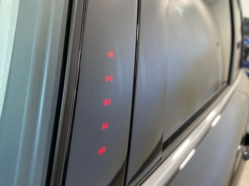 Certified 2023 Lincoln Corsair AWD w/ Equipment Group 102A image 15