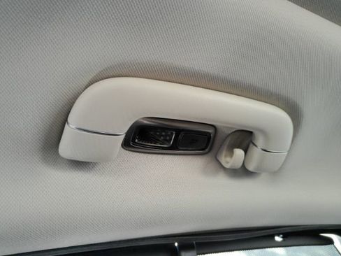 Used 2022 Genesis G80 2.5T w/ Prestige Package image 34