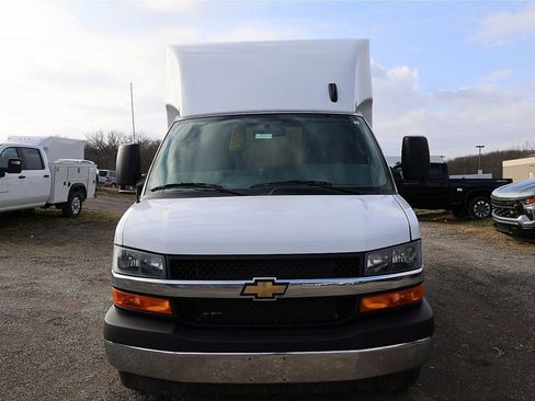 New 2026 Chevrolet Express 3500 w/ Power Convenience Package RWD image 16