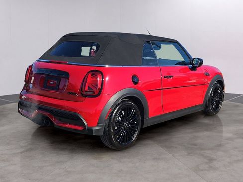 Used 2023 MINI Cooper S image 4
