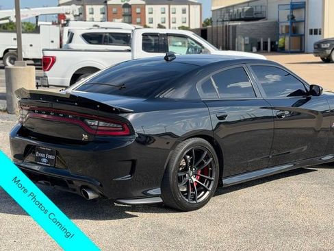 Used 2022 Dodge Charger Scat Pack w/ Dynamics Package RWD image 3