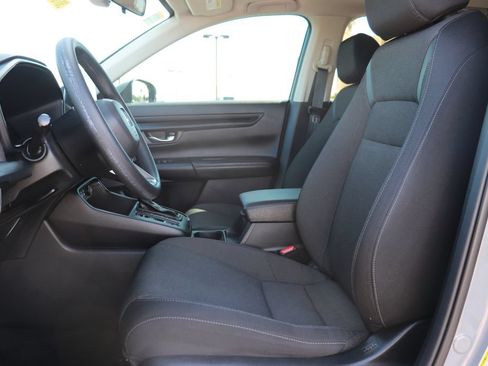 Used 2024 Honda CR-V EX image 11