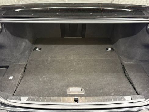 Used 2018 BMW 740e xDrive image 48