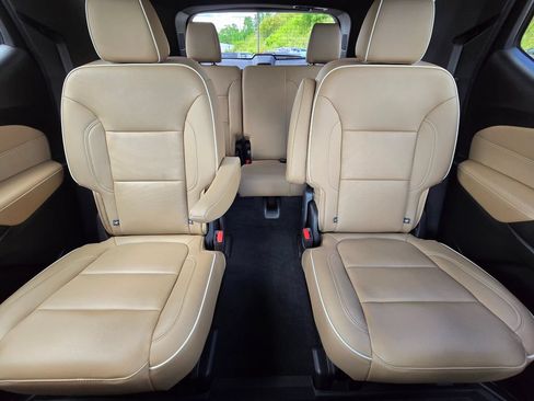 Certified 2023 Chevrolet Traverse Premier AWD/4WD image 45