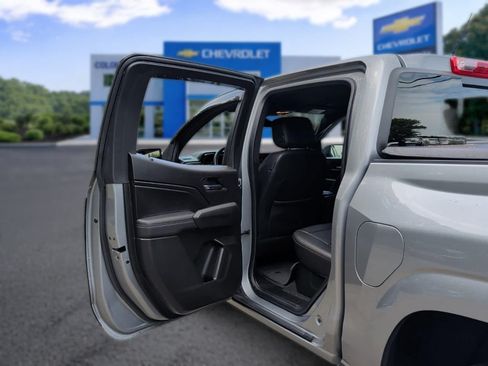 Used 2023 Chevrolet Colorado LT w/ LT Convenience Package III AWD/4WD image 27