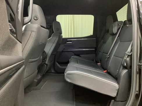 New 2026 GMC Sierra EV Elevation image 16