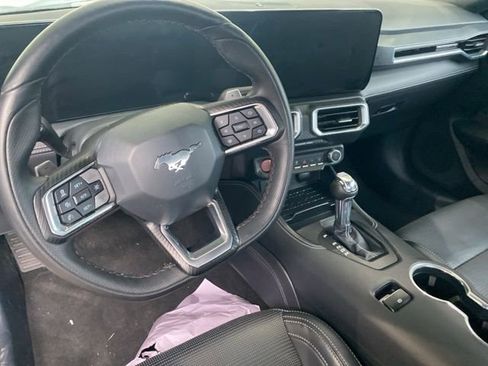 Used 2024 Ford Mustang GT Premium image 9