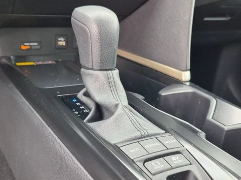 Used 2026 Toyota Camry LE FWD image 15