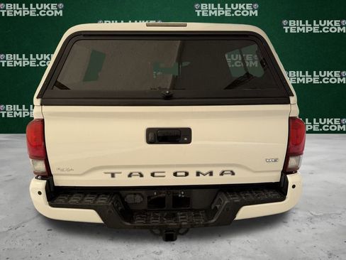 Used 2019 Toyota Tacoma TRD Sport w/ TRD Premium Sport Package image 5