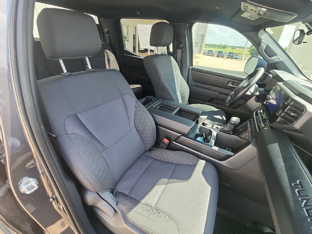 Used 2026 Toyota Tundra SR5 w/ SX Package AWD/4WD image 28