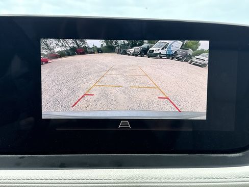 Used 2024 Buick Encore GX Avenir w/ Avenir Convenience Package AWD/4WD image 6