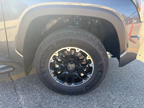 New 2026 Toyota Tundra SR5 AWD/4WD image 39