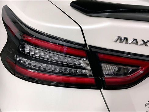 Used 2023 Nissan Maxima SR image 27