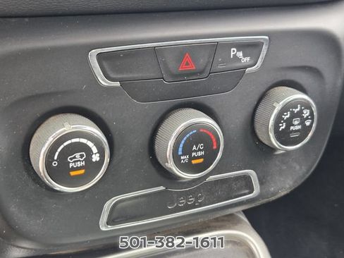 Used 2018 Jeep Compass Sport FWD image 20