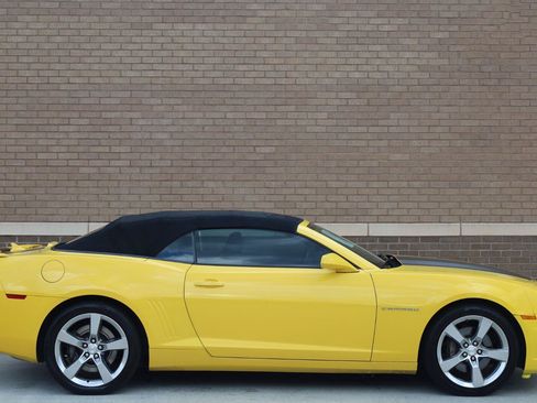 Used 2011 Chevrolet Camaro SS w/ RS Package RWD image 4
