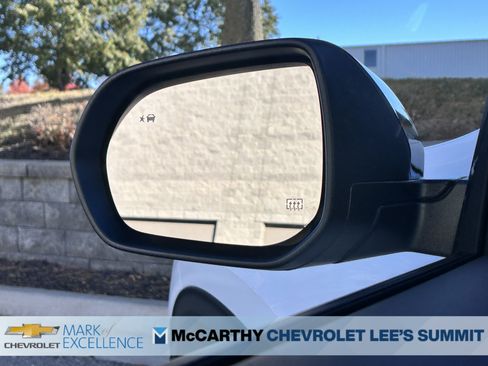 New 2026 Chevrolet Traverse LT w/ Sun and Wheel Package image 33