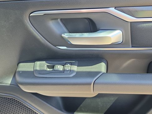 New 2026 RAM 1500 Big Horn AWD/4WD image 34