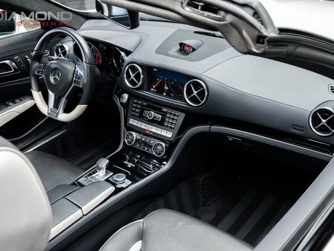 Used 2015 Mercedes-Benz SL 550 image 89