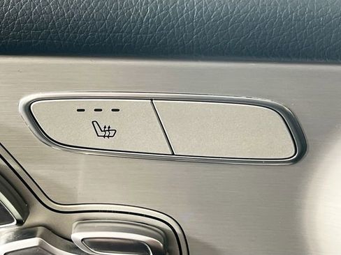 Used 2019 Mercedes-Benz GLC 300 4MATIC image 20