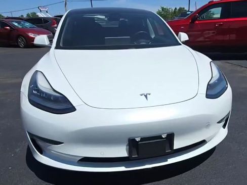 Used 2019 Tesla Model 3 Standard Range Plus RWD image 8