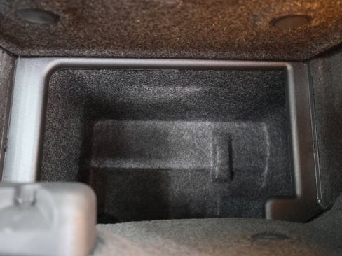 Used 2007 Chevrolet Corvette Coupe w/ Preferred Equipment Group image 24