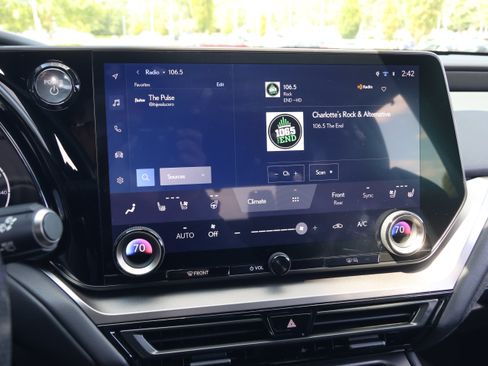 Certified 2024 Lexus TX 500h AWD w/ Technology Package image 24