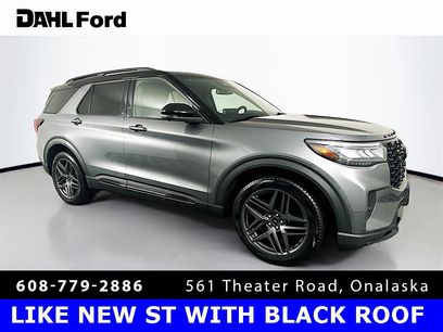 Used 2025 Ford Explorer ST