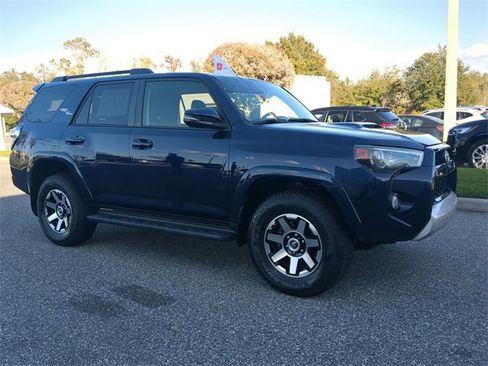 Used 2019 Toyota 4Runner TRD Off-Road Premium image 2