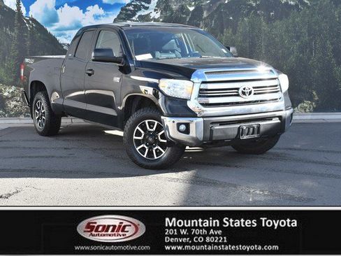 Used 2017 Toyota Tundra SR5 image 1