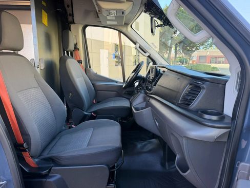 Used 2020 Ford Transit 250 148 High Roof Extended RWD image 17