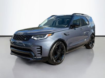 New 2025 Land Rover Discovery Dynamic SE