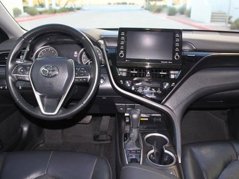 Used 2023 Toyota Camry XLE image 19