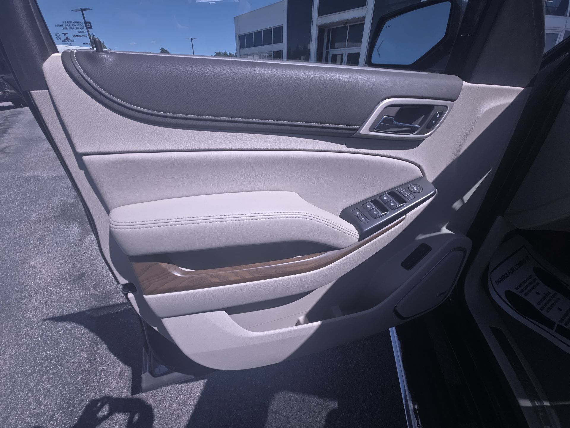 Used 2020 GMC Yukon Denali w/ Denali Ultimate Package AWD/4WD image 23