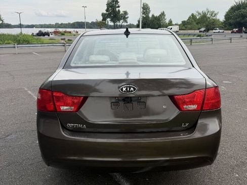 Used 2009 Kia Optima LX FWD image 6