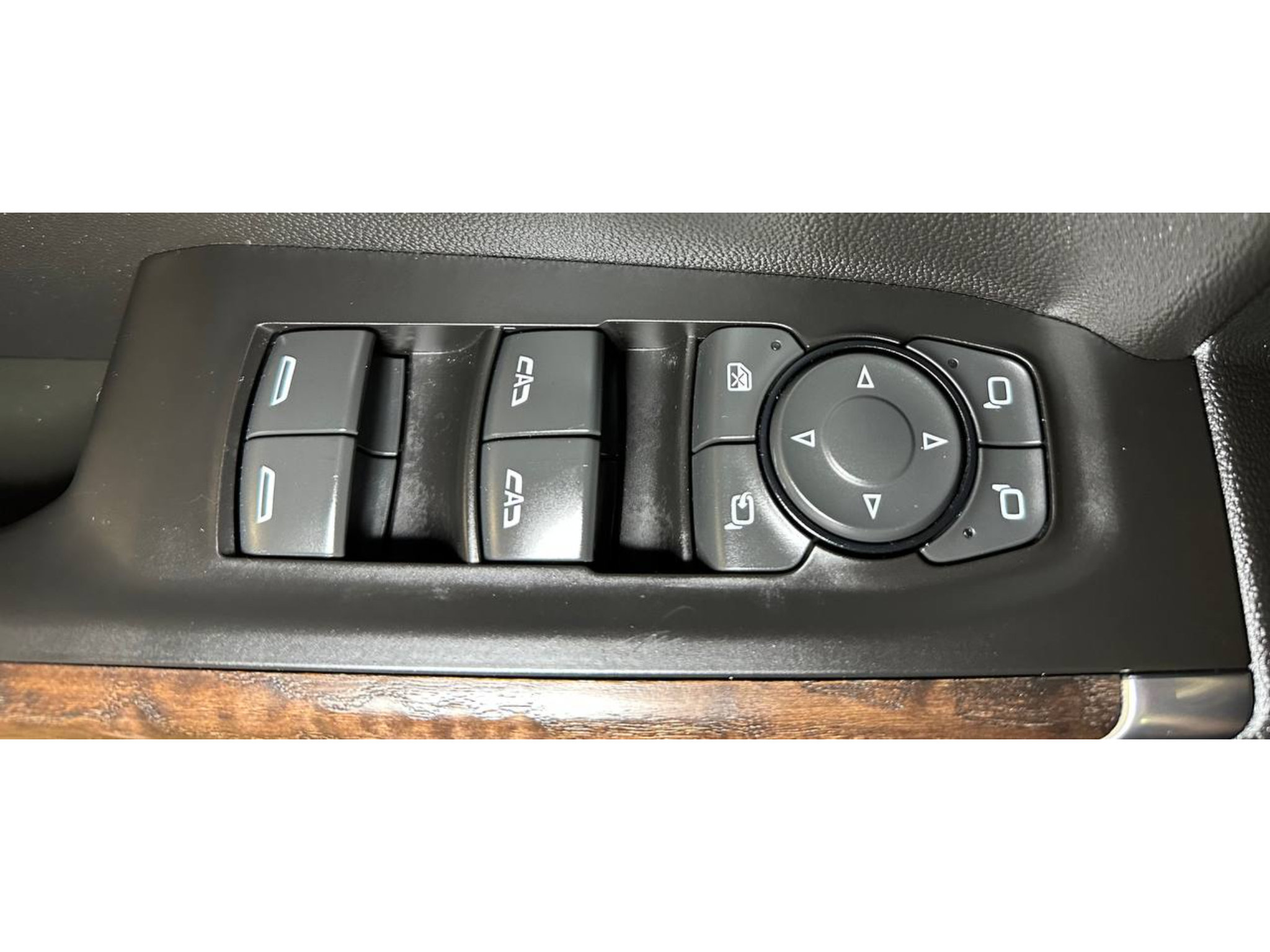 Used 2020 GMC Sierra 1500 Denali w/ Denali Ultimate Package AWD/4WD image 35