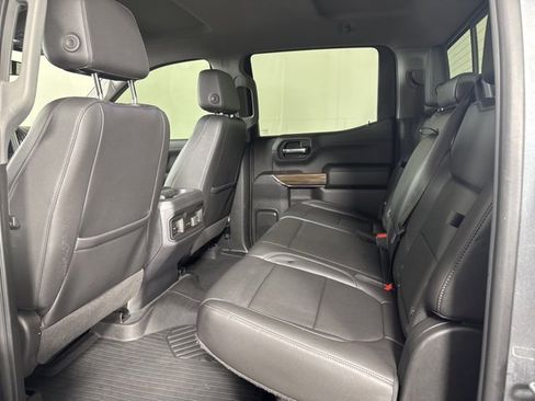 Used 2021 Chevrolet Silverado 1500 LT Trail Boss w/ Convenience Package II image 12